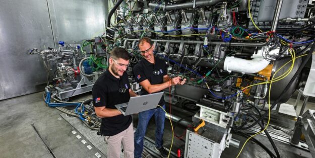 MFO_Header Rolls-Royce hat den ersten Schiffsmotor getestet, der ausschließlich mit Methanol läuft.